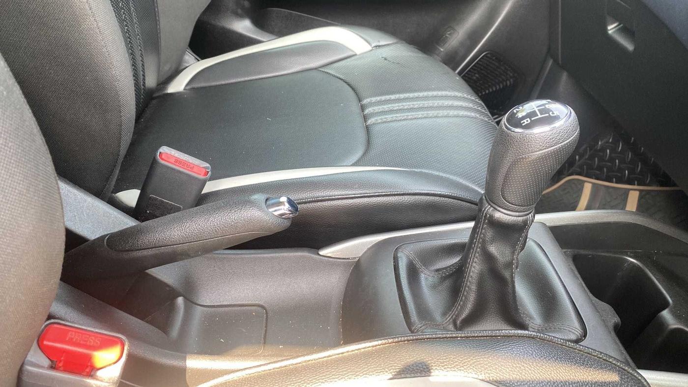 2022 Maruti Baleno ALPHA PETROL 1.2, Petrol, Manual, 97,061 km, Gear Lever