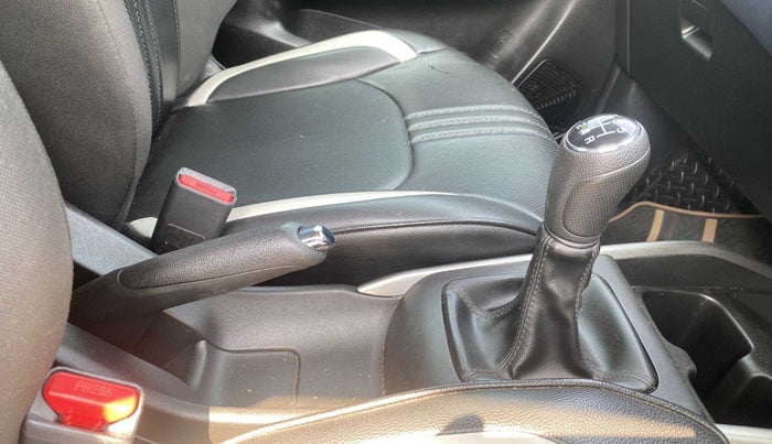 2022 Maruti Baleno ALPHA PETROL 1.2, Petrol, Manual, 97,061 km, Gear Lever