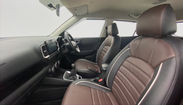 2021 Hyundai VENUE S Plus MT 1.2 Kappa, Petrol, Manual, 46,695 km, Right Side Front Door Cabin
