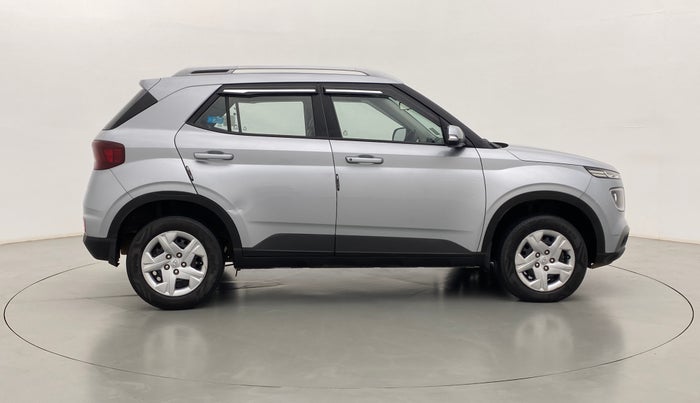2021 Hyundai VENUE S Plus MT 1.2 Kappa, Petrol, Manual, 46,695 km, Right Side View