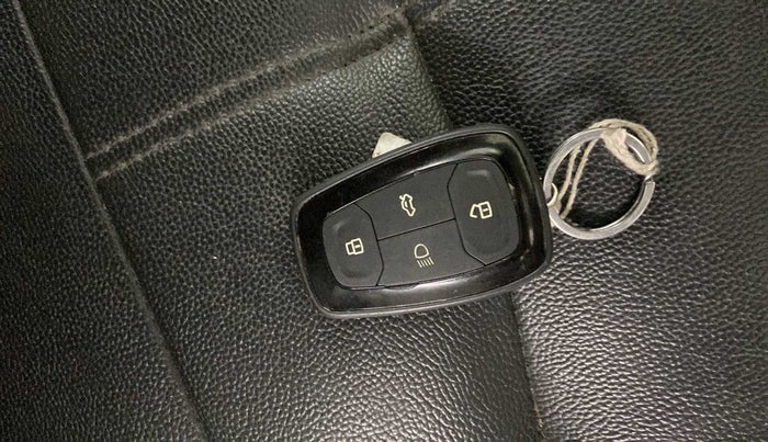 2022 Tata TIGOR XZ PLUS PETROL, Petrol, Manual, 45,571 km, Key Close Up