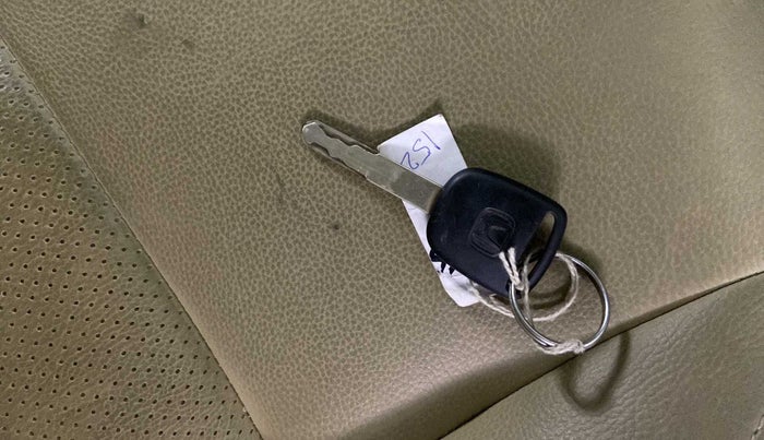 2019 Honda Amaze 1.2L I-VTEC S, Petrol, Manual, 22,519 km, Key Close Up