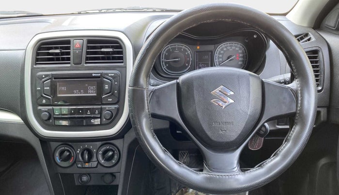 2021 Maruti Vitara Brezza LXI, Petrol, Manual, 25,512 km, Steering Wheel Close Up