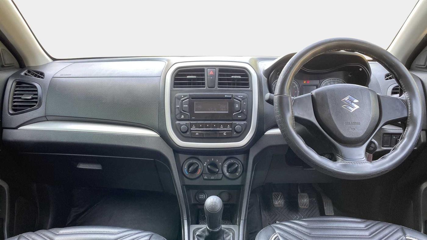 2021 Maruti Vitara Brezza LXI, Petrol, Manual, 25,512 km, Dashboard