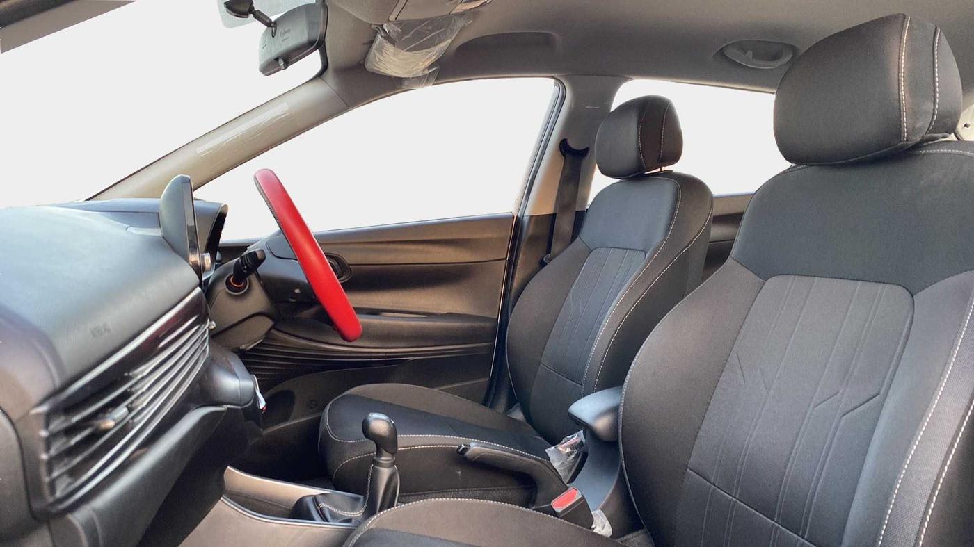 2020 Hyundai NEW I20 SPORTZ 1.2 MT, Petrol, Manual, 12,185 km, Right Side Front Door Cabin