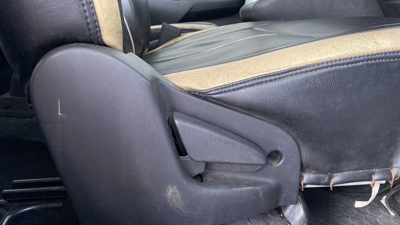 2019 Datsun Go Plus T(O), Petrol, Manual, 45,234 km, Driver Side Adjustment Panel