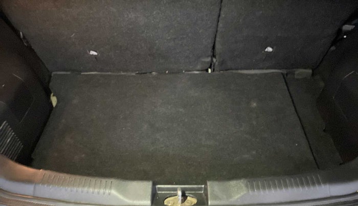 2017 Maruti IGNIS DELTA 1.2 AMT, Petrol, Automatic, 42,967 km, Boot Inside
