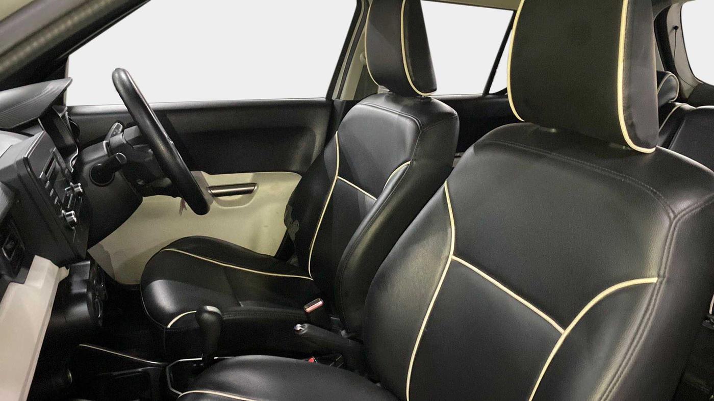 2017 Maruti IGNIS DELTA 1.2 AMT, Petrol, Automatic, 42,967 km, Right Side Front Door Cabin