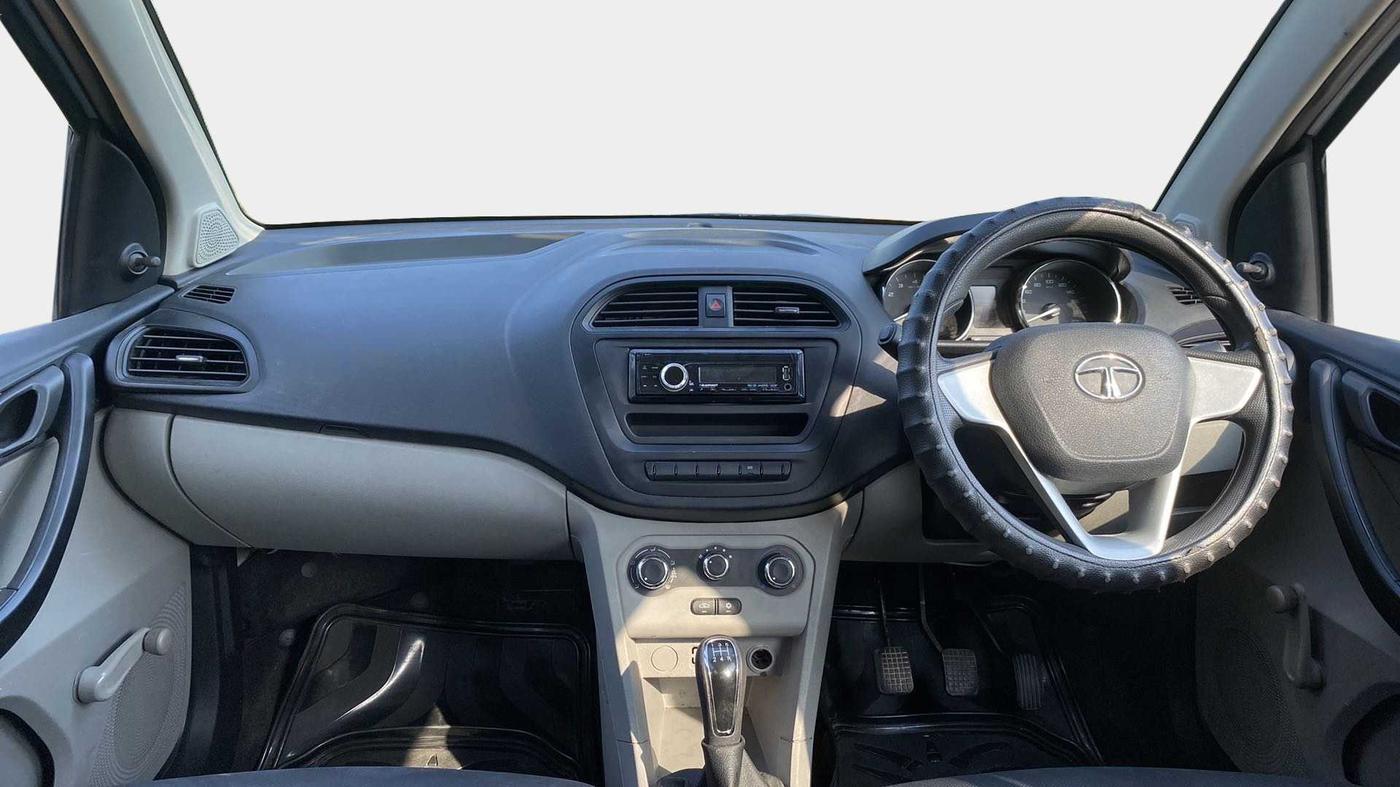 2019 Tata Tiago XE PETROL, Petrol, Manual, 24,060 km, Dashboard