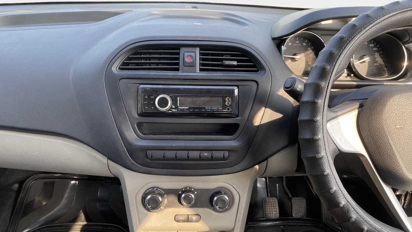 2019 Tata Tiago XE PETROL, Petrol, Manual, 24,060 km, Air Conditioner