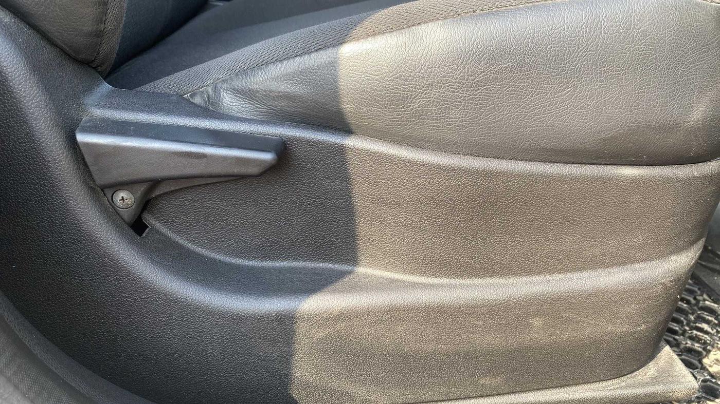 2019 Tata Tiago XE PETROL, Petrol, Manual, 24,060 km, Driver Side Adjustment Panel