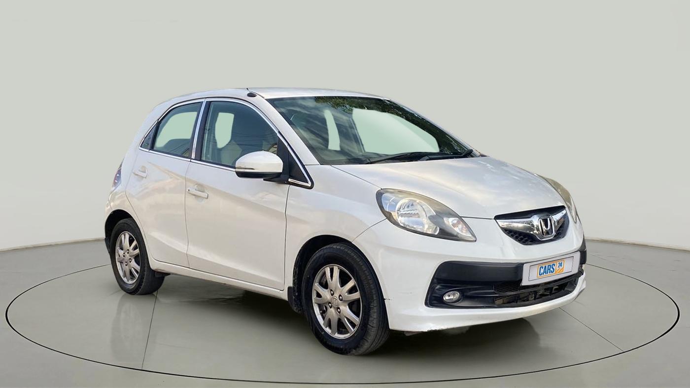 2015 Honda Brio VX MT, Petrol, Manual, 82,566 km, Right Front Diagonal