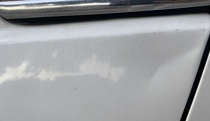 2015 Honda Brio VX MT, Petrol, Manual, 82,566 km, Left fender - Slightly dented