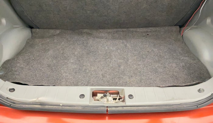 2014 Maruti Alto K10 VXI, Petrol, Manual, 96,674 km, Boot Inside