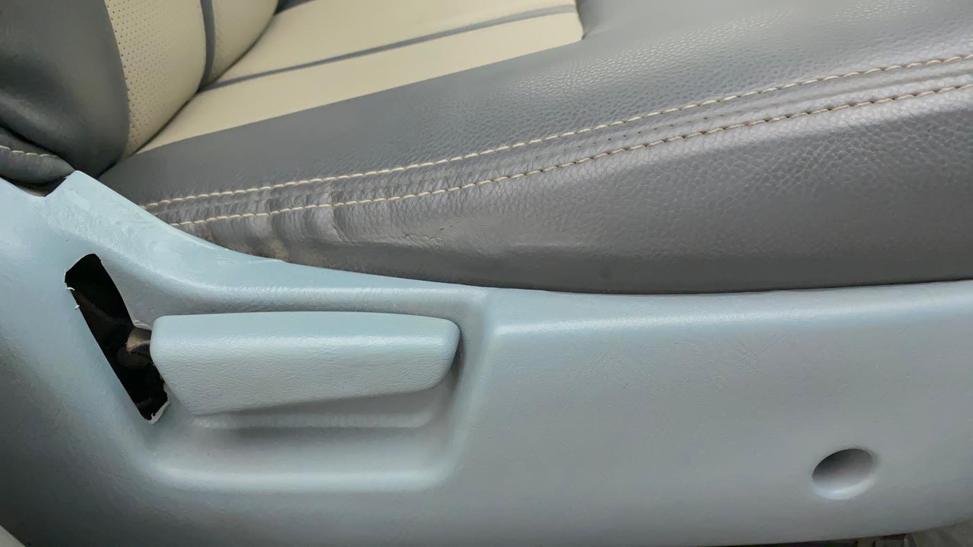 2014 Maruti Alto K10 VXI, Petrol, Manual, 96,674 km, Driver Side Adjustment Panel