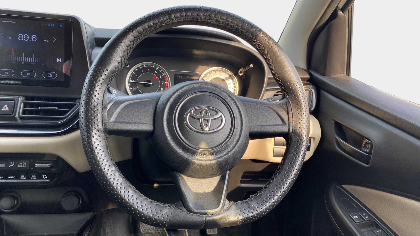 2022 Toyota Glanza E, Petrol, Manual, 12,616 km, Steering Wheel Close Up