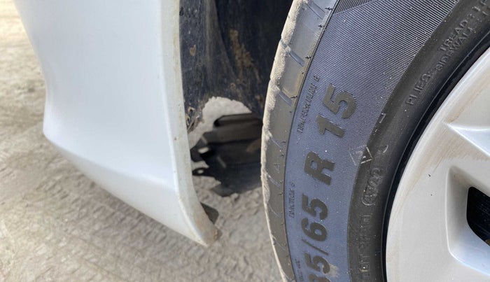 2022 Toyota Glanza E, Petrol, Manual, 12,616 km, Left fender - Lining loose