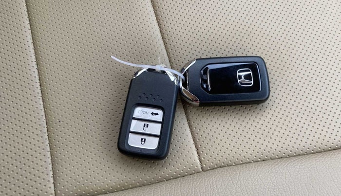 2020 Honda Amaze 1.2L I-VTEC V, Petrol, Manual, 20,093 km, Key Close Up