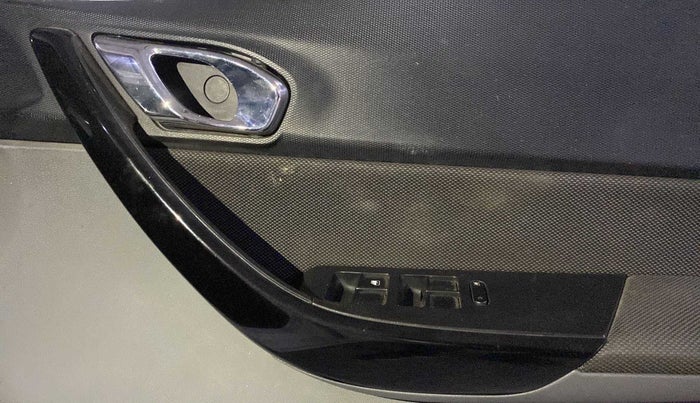 2018 Tata TIGOR XZ PLUS PETROL, Petrol, Manual, 51,241 km, Driver Side Door Panels Control