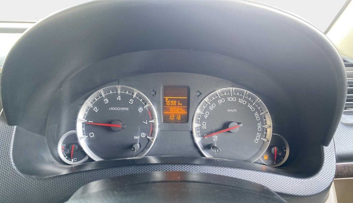 2013 Maruti Swift Dzire VXI, Petrol, Manual, 70,103 km, Odometer Image