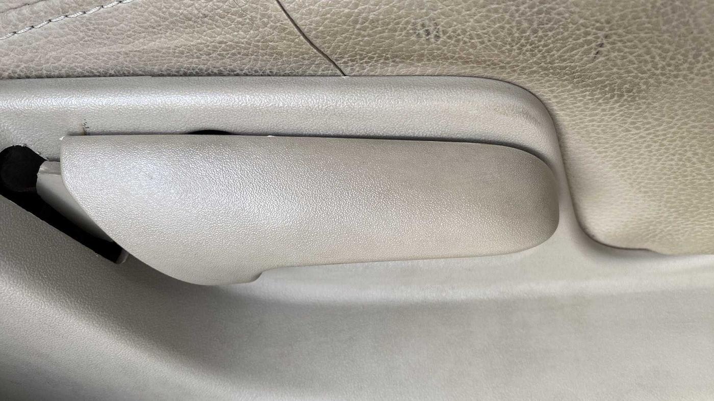 2013 Maruti Swift Dzire VXI, Petrol, Manual, 70,103 km, Driver Side Adjustment Panel
