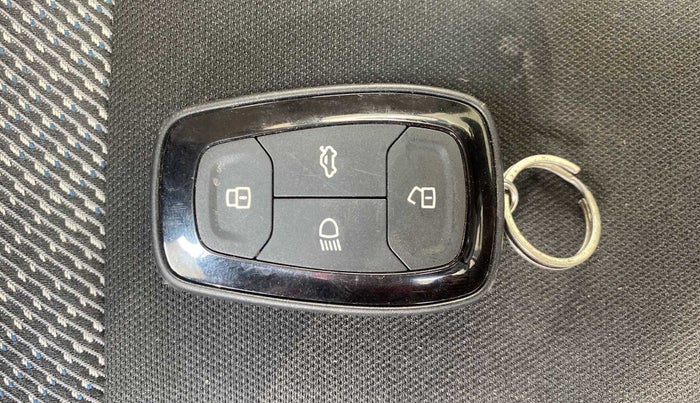 2021 Tata TIGOR XZ PLUS PETROL, Petrol, Manual, 70,906 km, Key Close Up