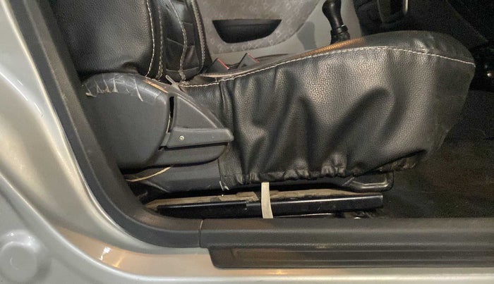 2018 Maruti Alto 800 LXI, Petrol, Manual, 40,127 km, Driver Side Adjustment Panel