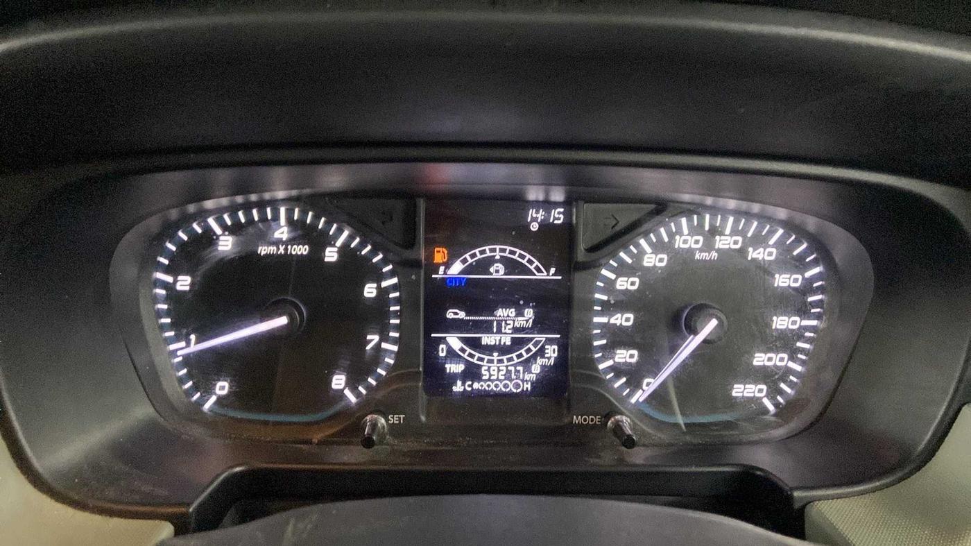 2022 Tata PUNCH ADVENTURE MT, Petrol, Manual, 21,994 km, Odometer Image
