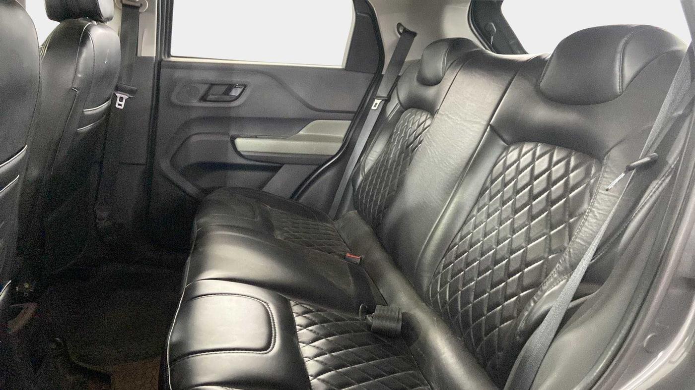 2022 Tata PUNCH ADVENTURE MT, Petrol, Manual, 21,994 km, Right Side Rear Door Cabin