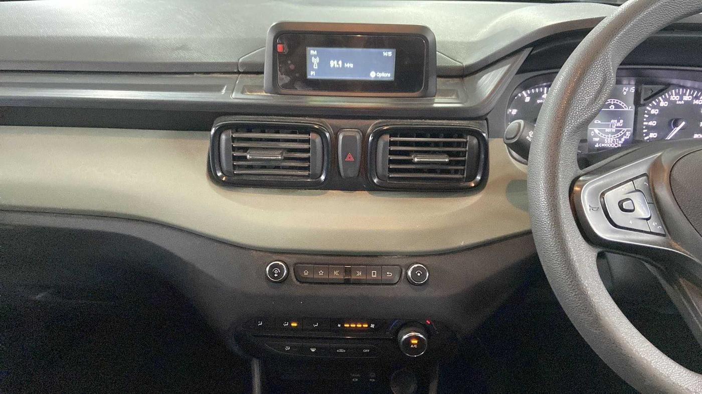 2022 Tata PUNCH ADVENTURE MT, Petrol, Manual, 21,994 km, Air Conditioner