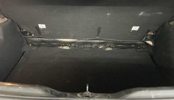 2022 Tata PUNCH ADVENTURE MT, Petrol, Manual, 21,994 km, Boot Inside