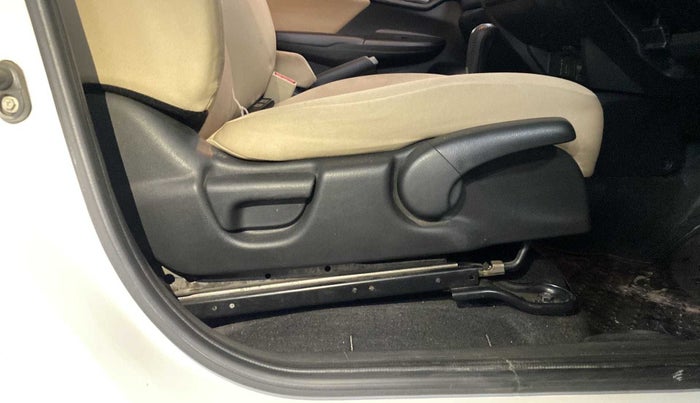 2018 Honda Jazz 1.2L I-VTEC VX CVT, Petrol, Automatic, 27,275 km, Driver Side Adjustment Panel