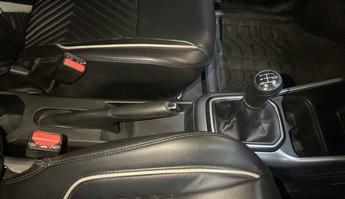 2020 Maruti IGNIS ALPHA 1.2, Petrol, Manual, 26,041 km, Gear Lever