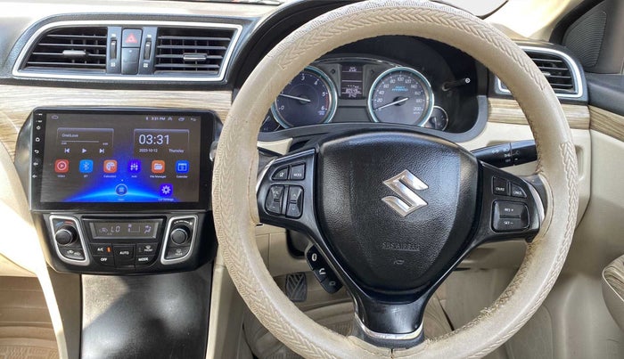 2018 Maruti Ciaz DELTA DIESEL 1.3, Diesel, Manual, 80,544 km, Steering wheel - Sound system control not functional
