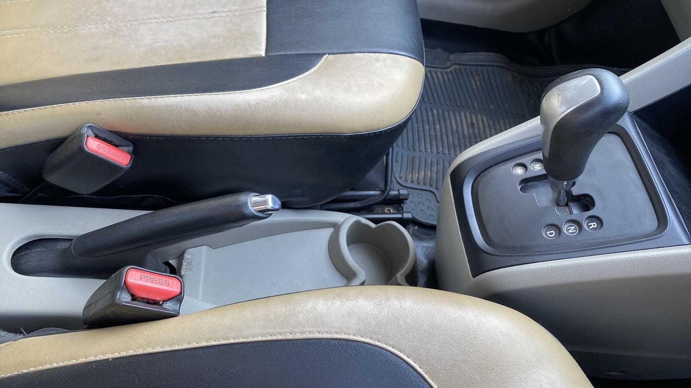 2016 Maruti Celerio VXI AMT, Petrol, Automatic, 77,058 km, Gear Lever
