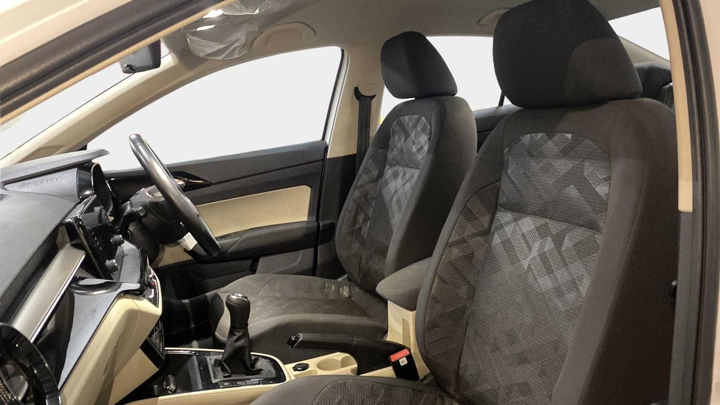 2022 Skoda SLAVIA AMBITION 1.0L TSI MT, Petrol, Manual, 10,985 km, Right Side Front Door Cabin
