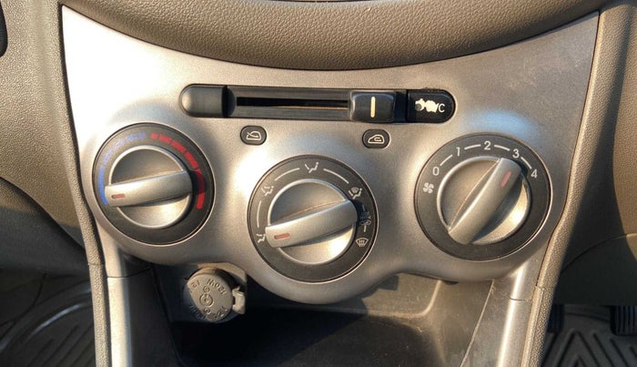 2012 Hyundai i10 MAGNA 1.1, Petrol, Manual, 76,141 km, Dashboard - Air Re-circulation knob is not working
