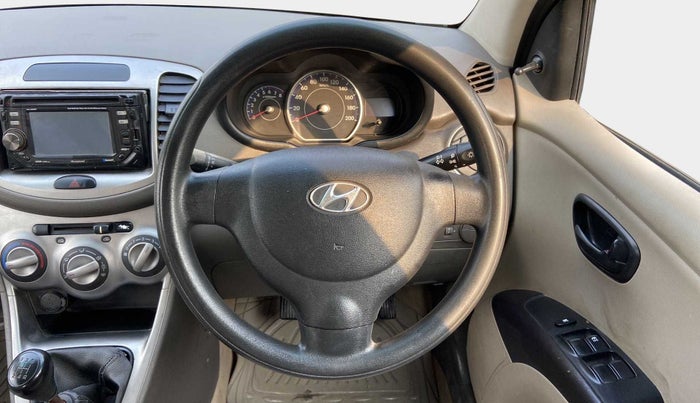 2012 Hyundai i10 MAGNA 1.1, Petrol, Manual, 76,141 km, Steering Wheel Close Up