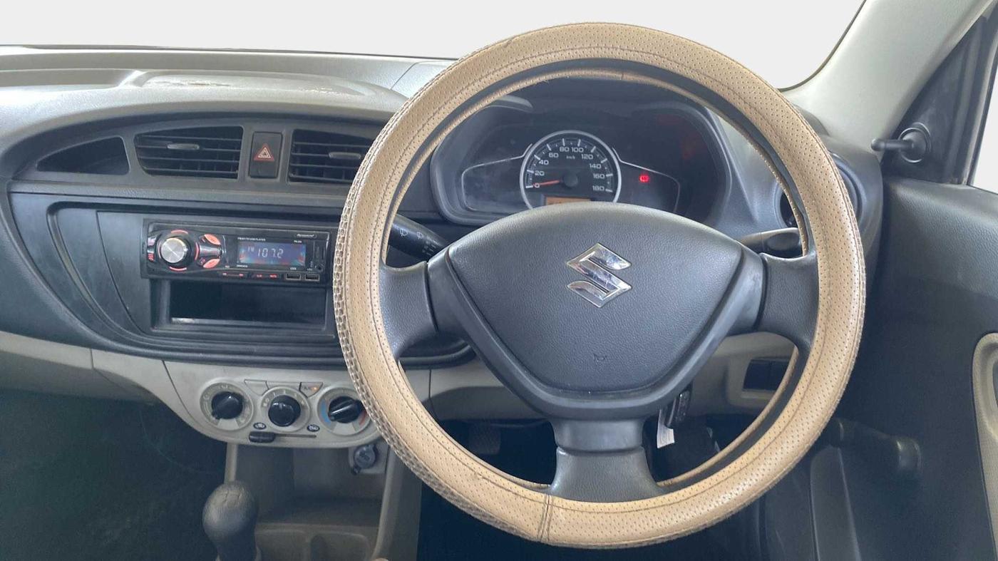 2015 Maruti Alto K10 LXI, Petrol, Manual, 61,669 km, Steering Wheel Close Up