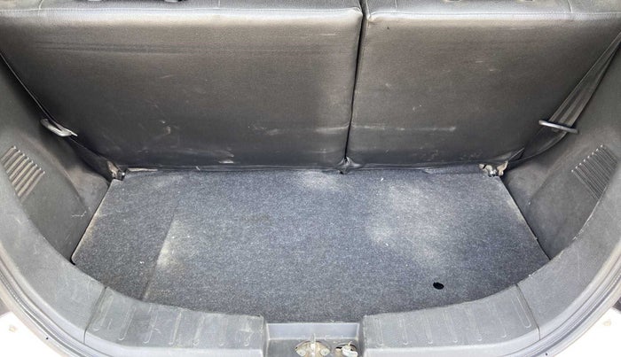 2018 Maruti Wagon R 1.0 VXI AMT, Petrol, Automatic, 56,589 km, Boot Inside