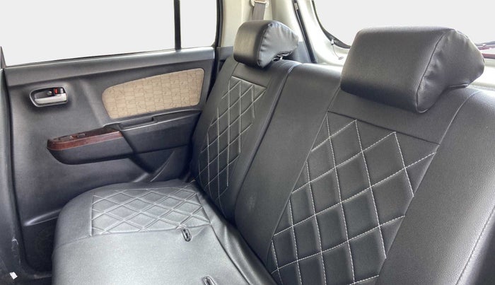 2018 Maruti Wagon R 1.0 VXI AMT, Petrol, Automatic, 56,589 km, Right Side Rear Door Cabin