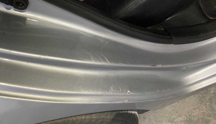 2018 Hyundai Grand i10 MAGNA 1.2 KAPPA VTVT, CNG, Manual, 87,408 km, Right C pillar - Minor scratches