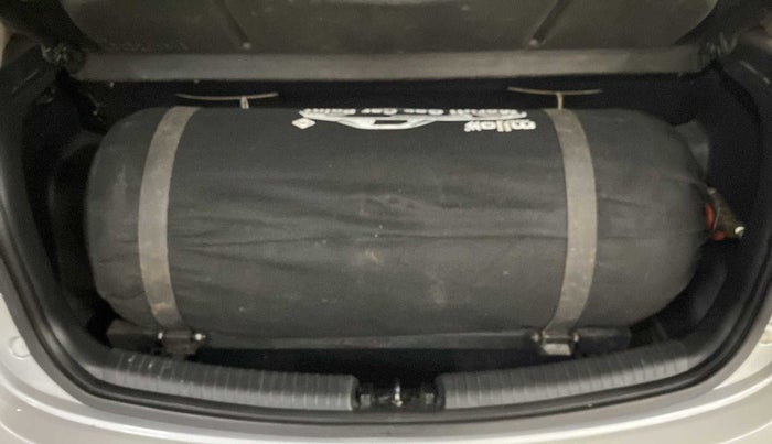 2018 Hyundai Grand i10 MAGNA 1.2 KAPPA VTVT, CNG, Manual, 87,408 km, Boot Inside
