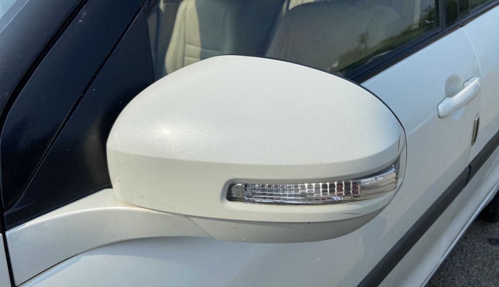 2015 Maruti Swift Dzire VXI, Petrol, Manual, 34,267 km, Left rear-view mirror - Folding motor not working
