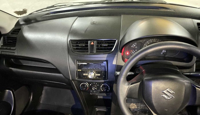 2013 Maruti Swift LXI, Petrol, Manual, 65,672 km, Dashboard - Cup holder minor damage