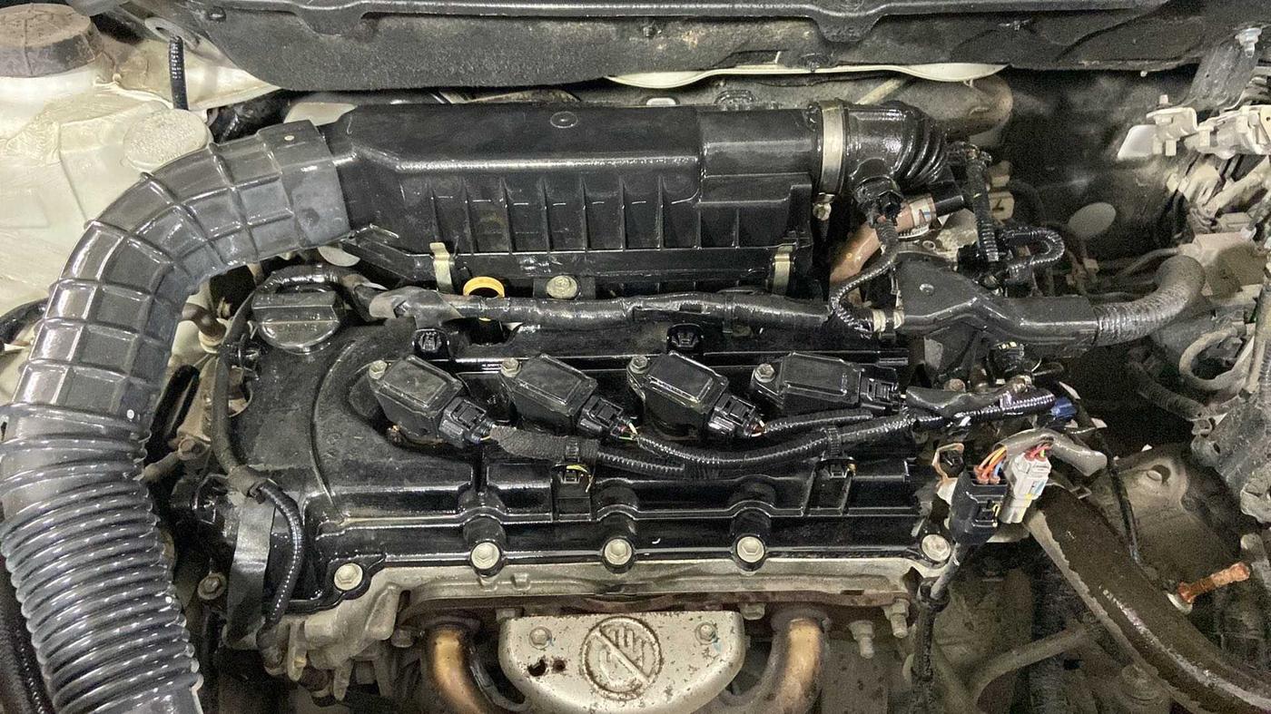 2019 Maruti XL6 ALPHA AT, Petrol, Automatic, 20,352 km, Open Bonet