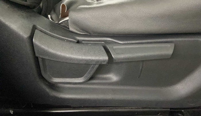 2020 Hyundai Creta EX 1.5 PETROL, Petrol, Manual, 14,614 km, Driver Side Adjustment Panel