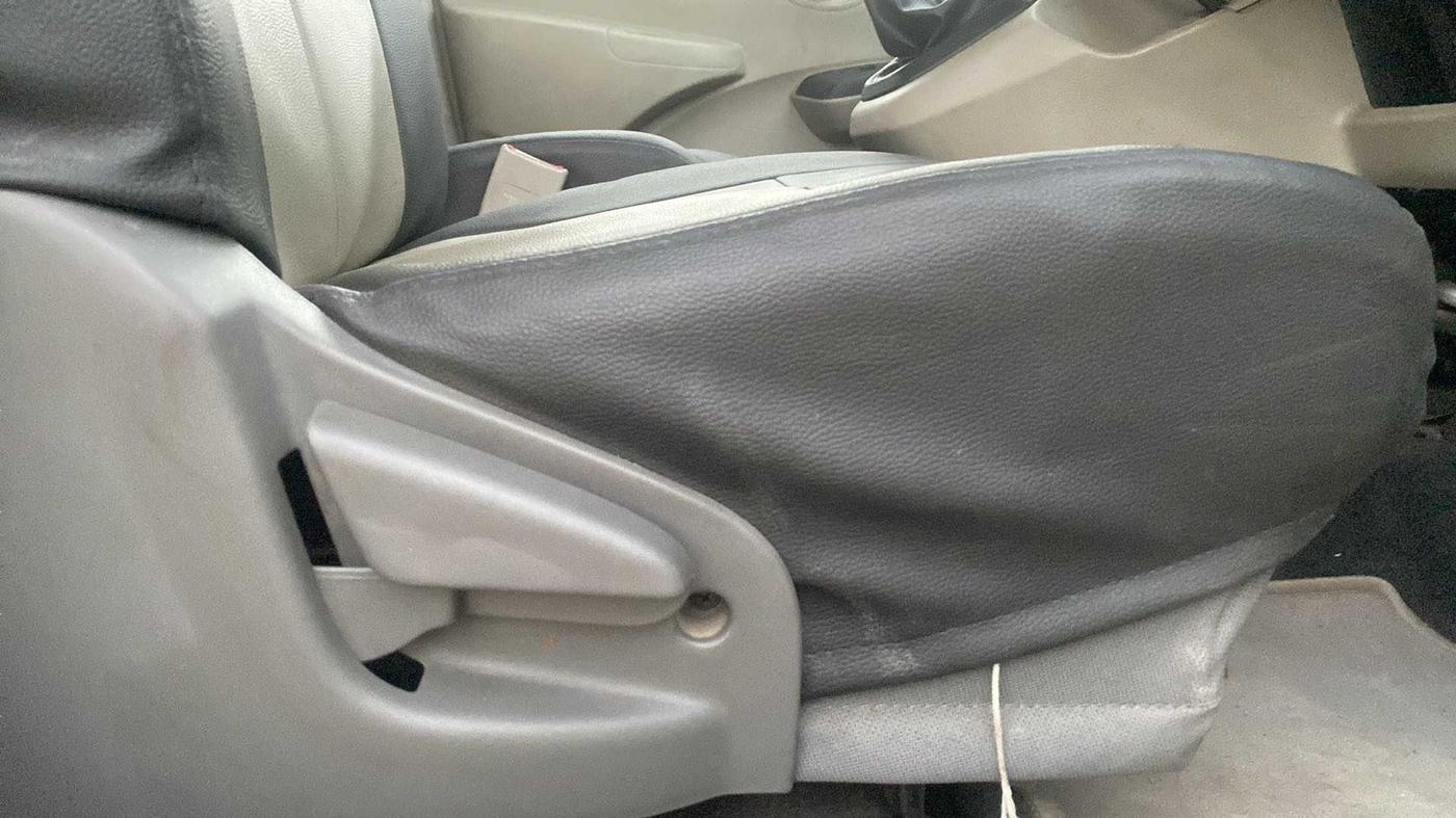 2018 Datsun Go Plus T, Petrol, Manual, 13,398 km, Driver Side Adjustment Panel
