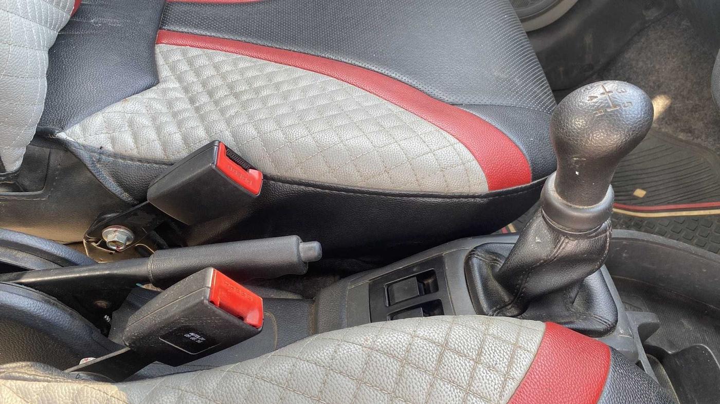 2016 Maruti Alto 800 LXI, Petrol, Manual, 31,244 km, Gear Lever