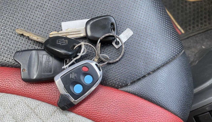 2016 Maruti Alto 800 LXI, Petrol, Manual, 31,244 km, Key Close Up